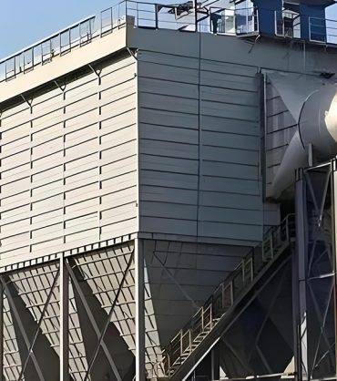 The LCMD pulse jet bag filters manufactured by DARKO are key components of industrial air pollution control systems and improve environmental protection.