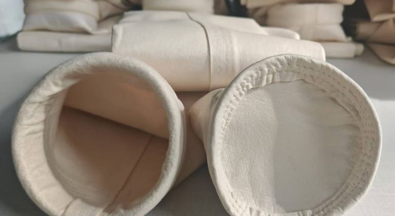 Darko PPS Filter Bag - High-performance filtration bag designed for durability and efficiency, ideal for high-temperature and corrosive environments in industrial settings.